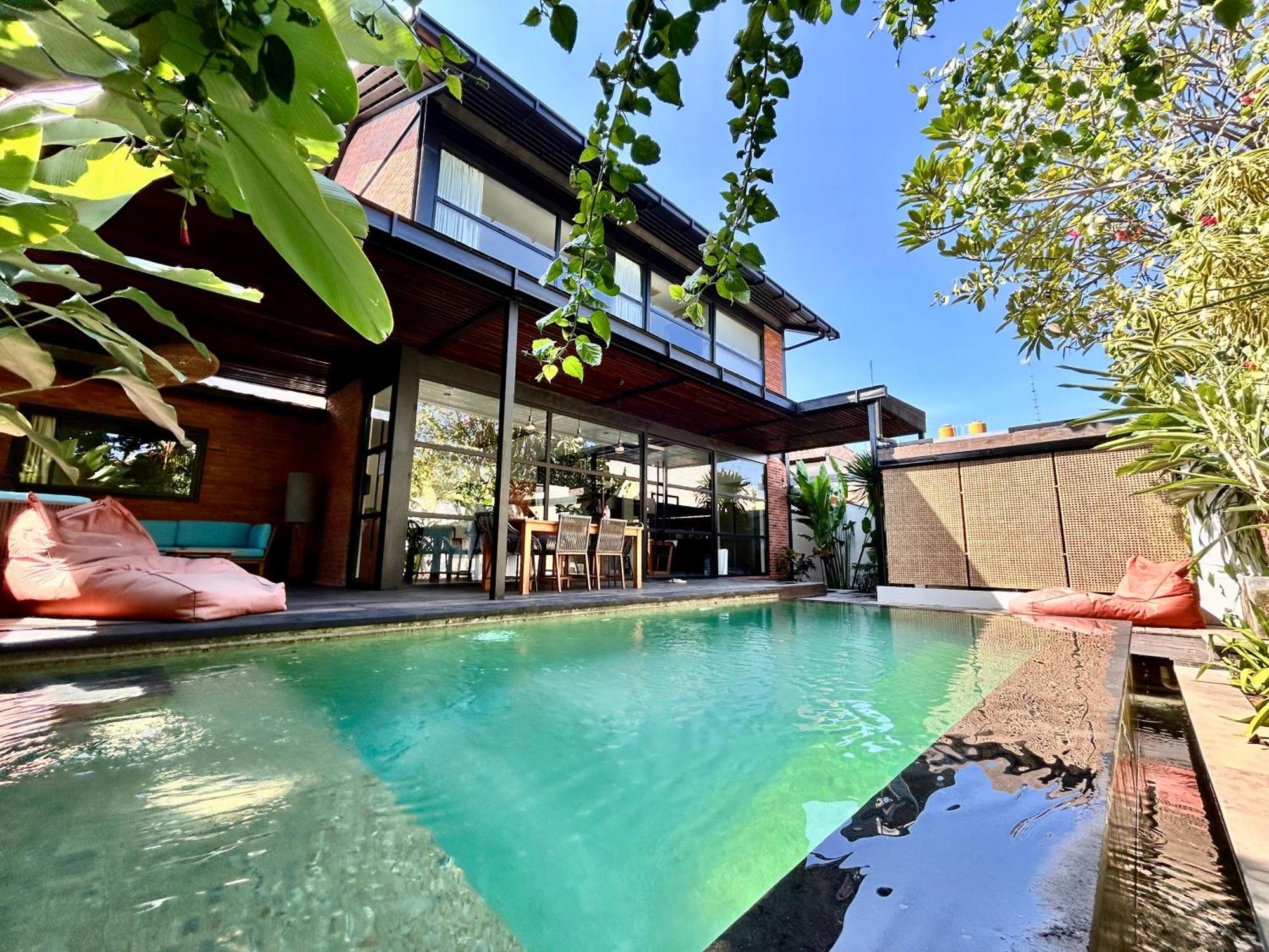 Karmagali Suites Adults Only & Private Pool Family Villas Санур Екстер'єр фото